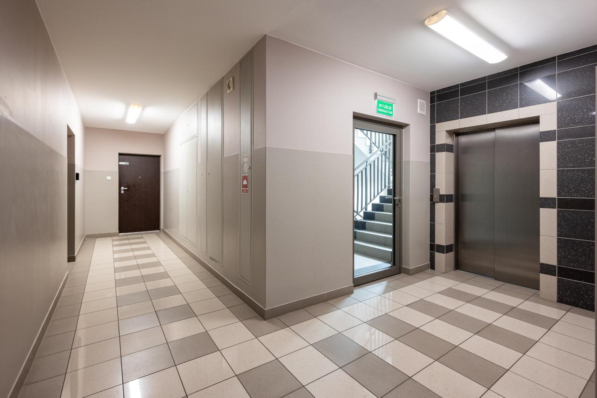 Aleja Krakowska Comfy Apartment Warschau Exterior foto